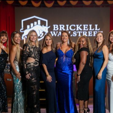 Delegates on the Brickell Wallstreet main stage